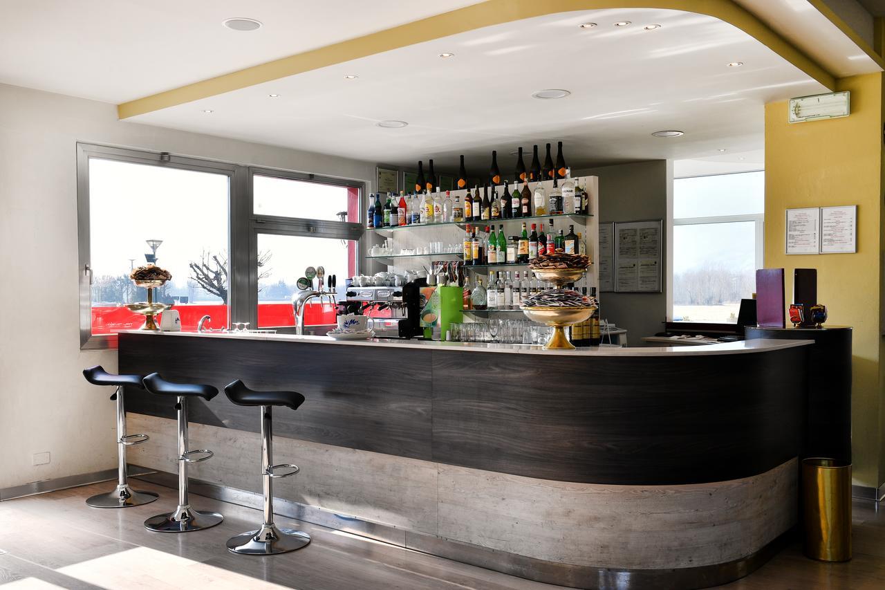 דומודוסולה Hotel Motel Europa מראה חיצוני תמונה